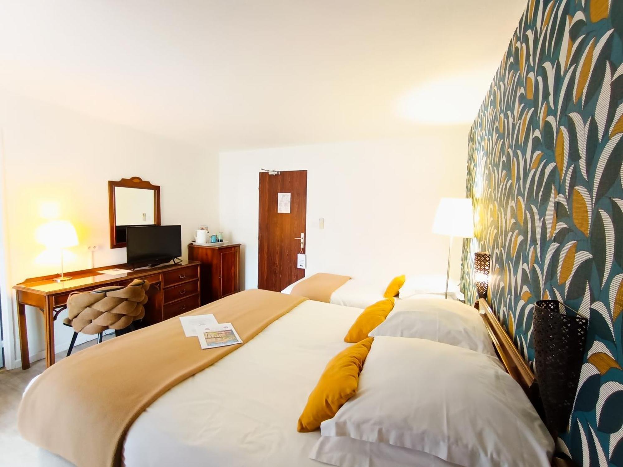 Hotel Des Tuileries Nimes Luaran gambar