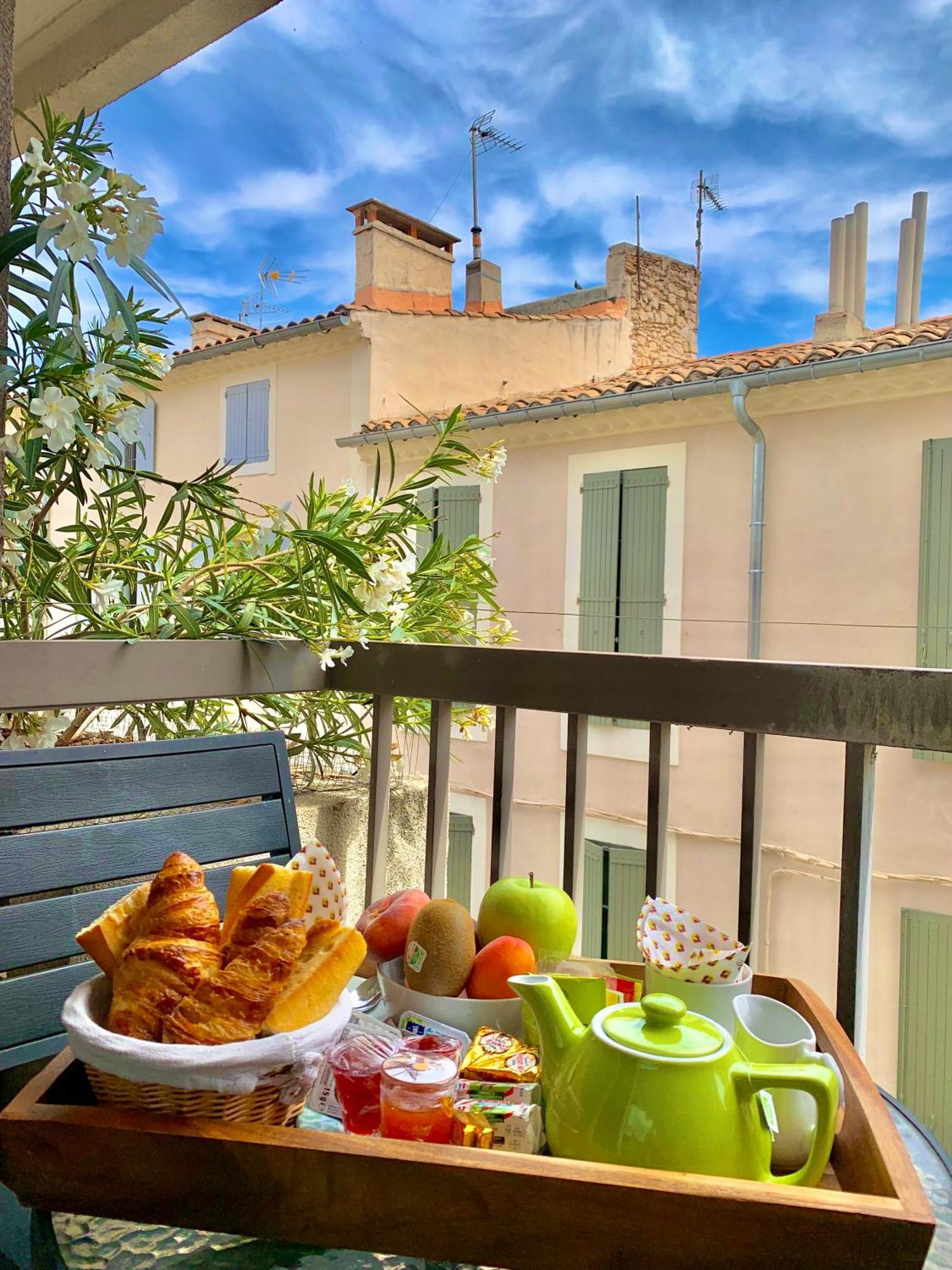 Hotel Des Tuileries Nimes Luaran gambar