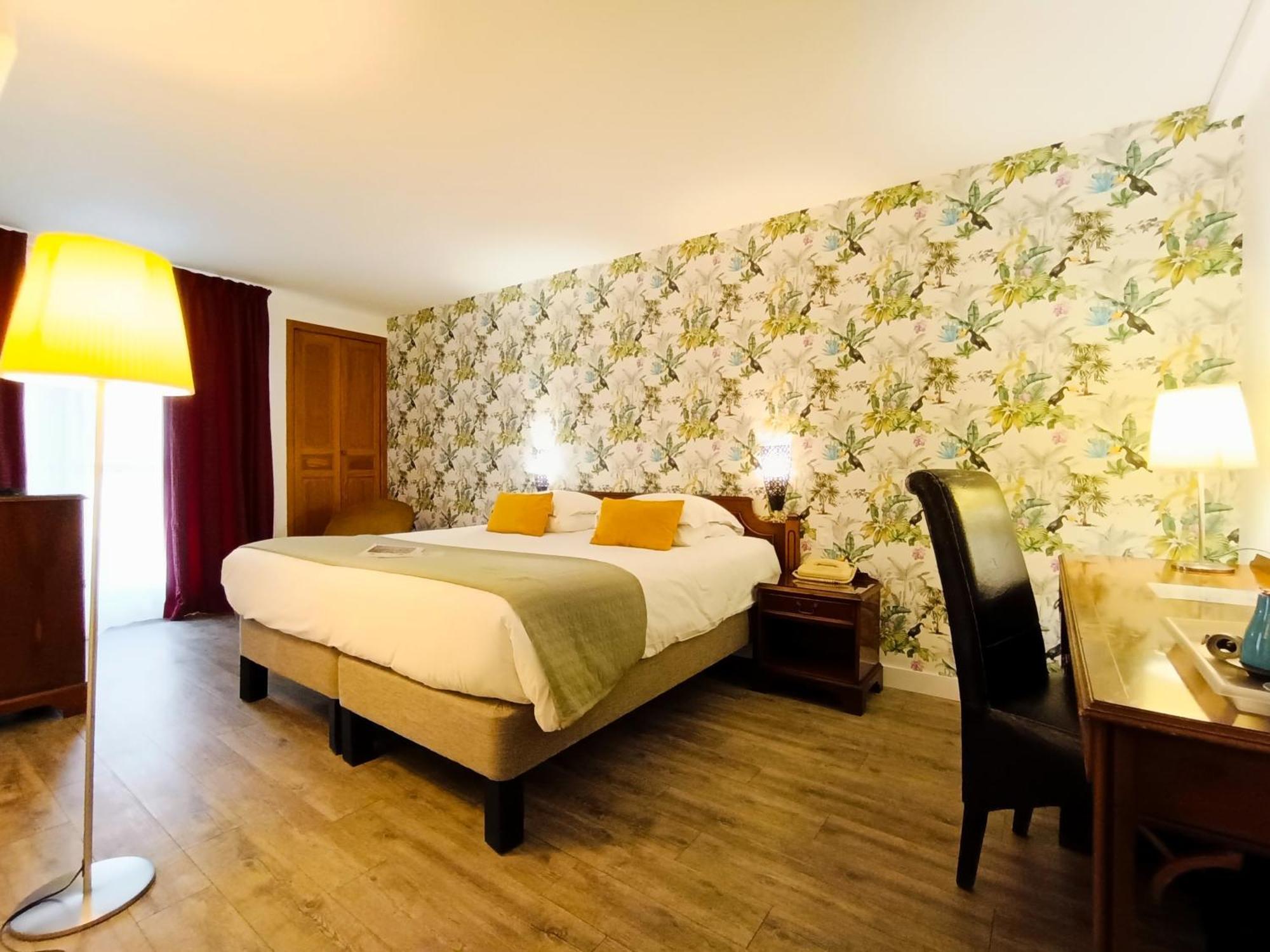 Hotel Des Tuileries Nimes Luaran gambar