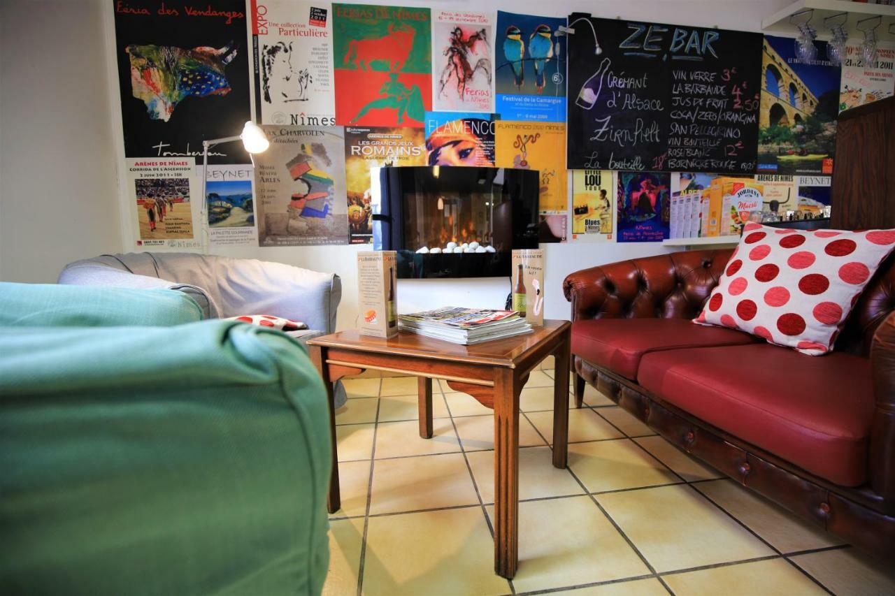 Hotel Des Tuileries Nimes Luaran gambar
